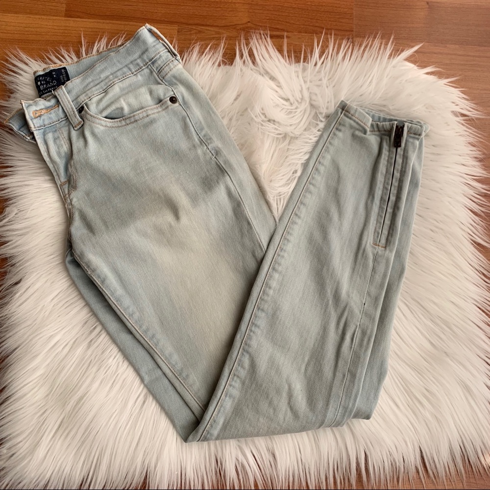 Lucky Brand Charlie Skinny